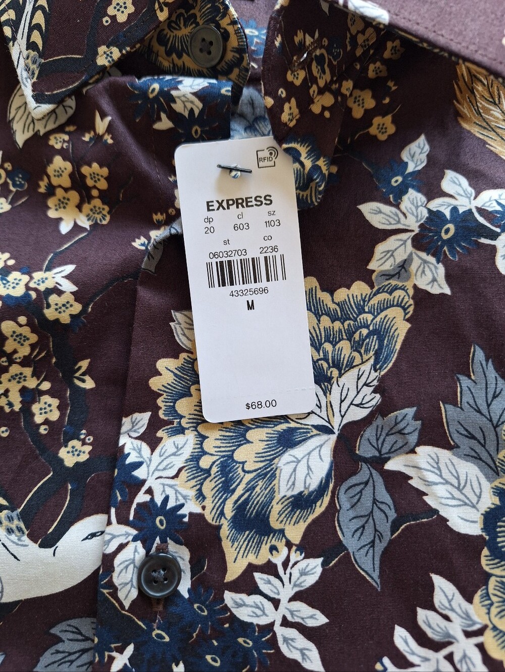 Express Slim Fit Men's Floral Bird Print Stretch Shirt Size M NWT - Picture 3 of 9
